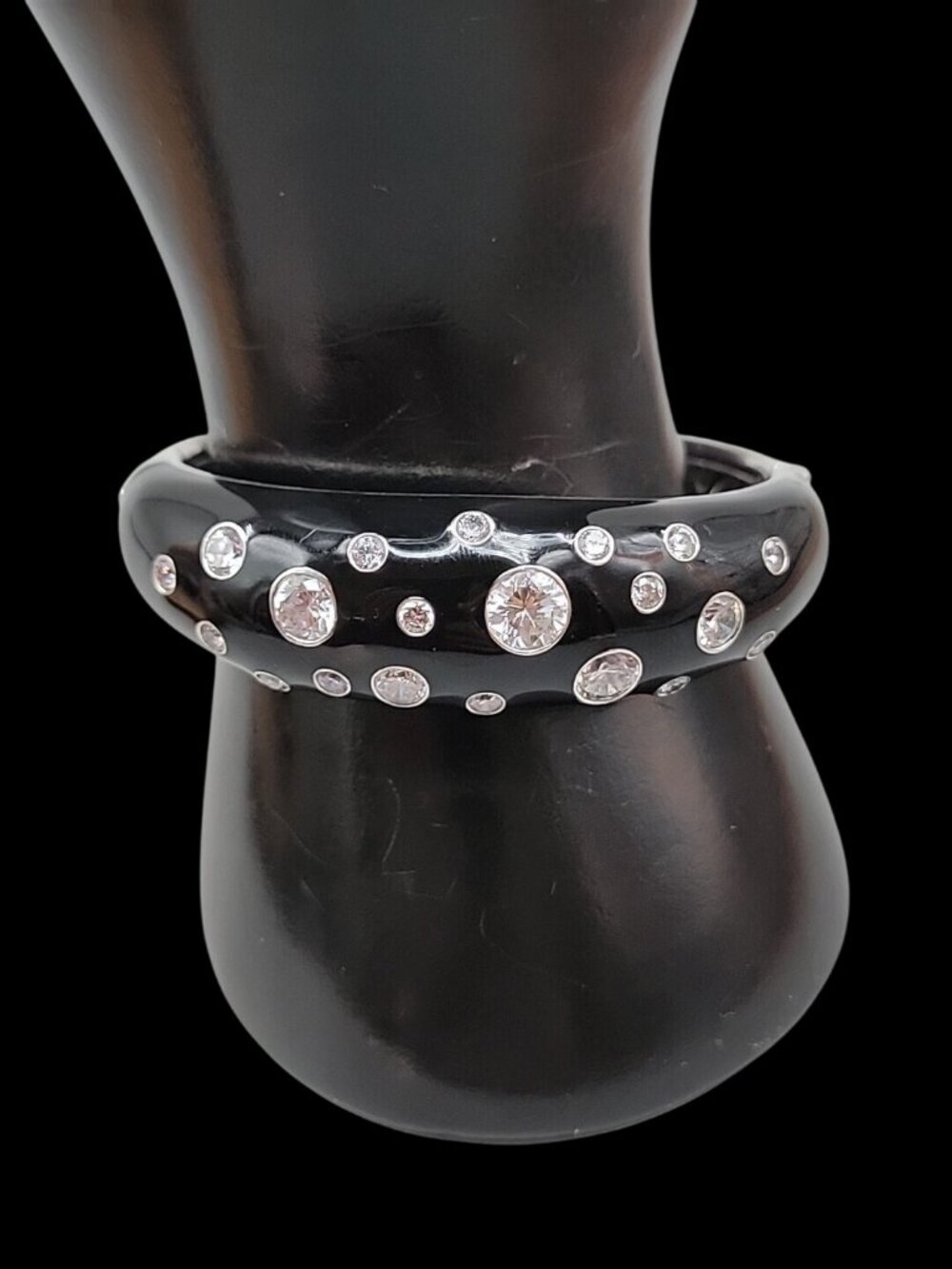 Bella Etoile Sterling Silver Glitter Bangle Bracelet Black White Stones 6.75"